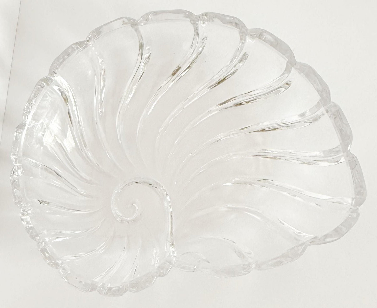 Crystal Seashell Shaped Class Candy Dish